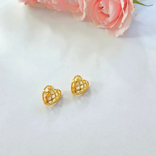dainty lightweight heart gold earrings studs