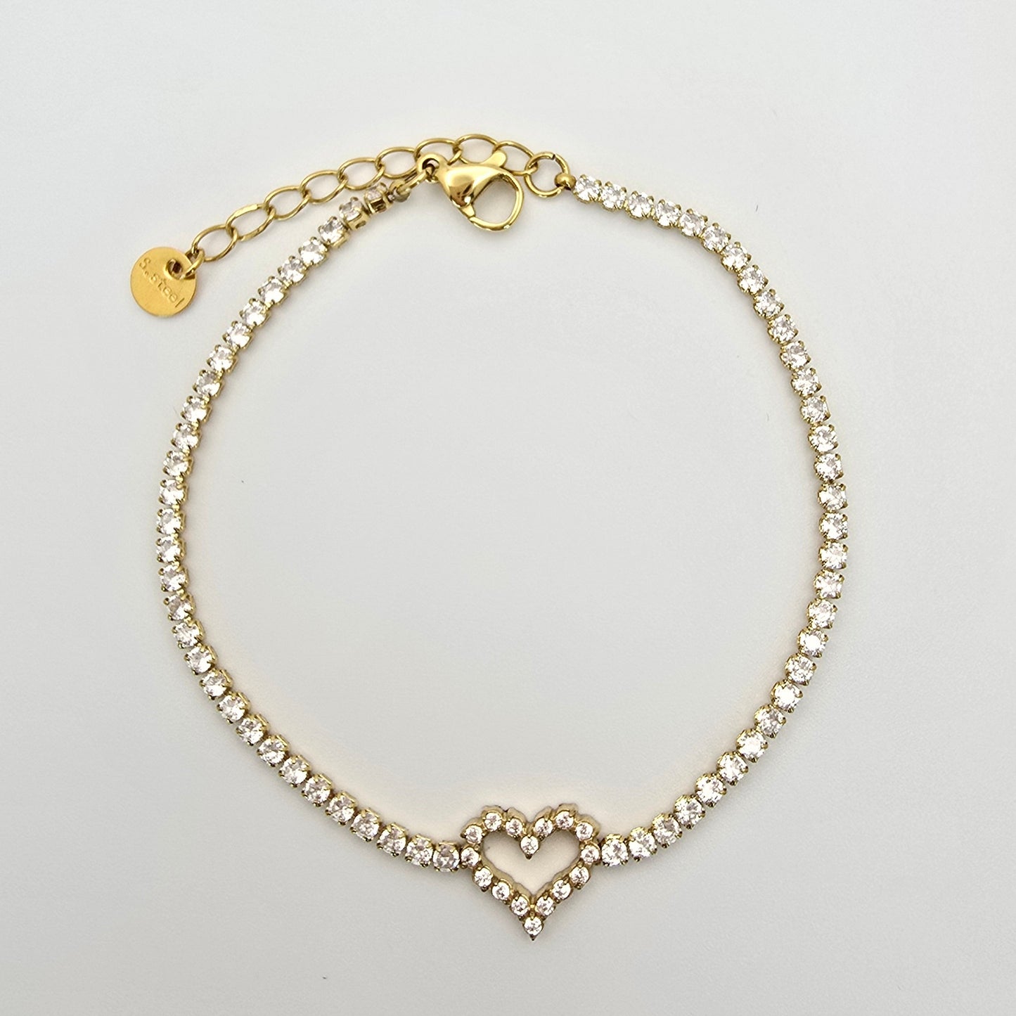 heart diamond shaped bracelet gold delicate