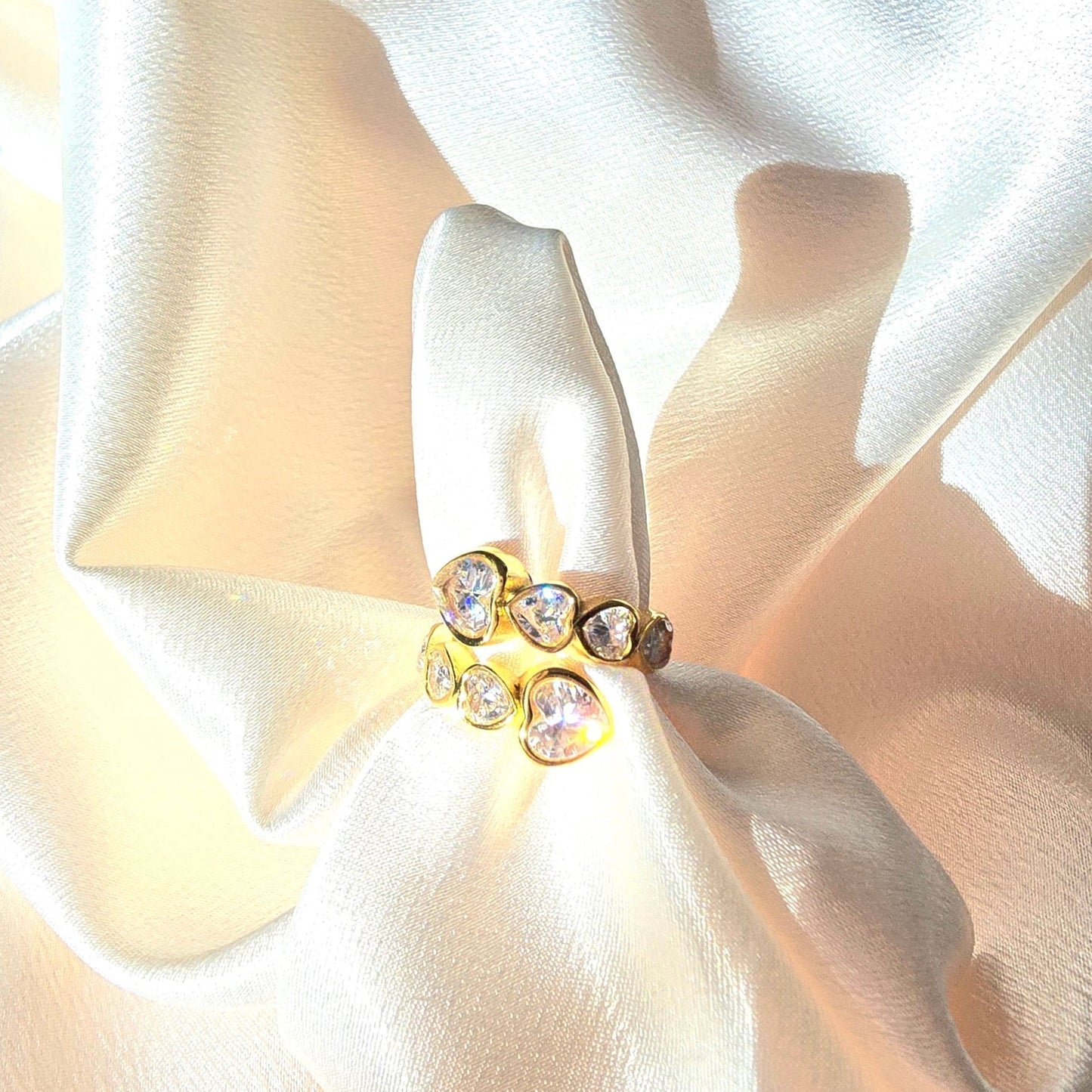 gold hearts ring waterproof diamonds