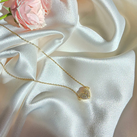 delicate magnet heart necklace sweatproof