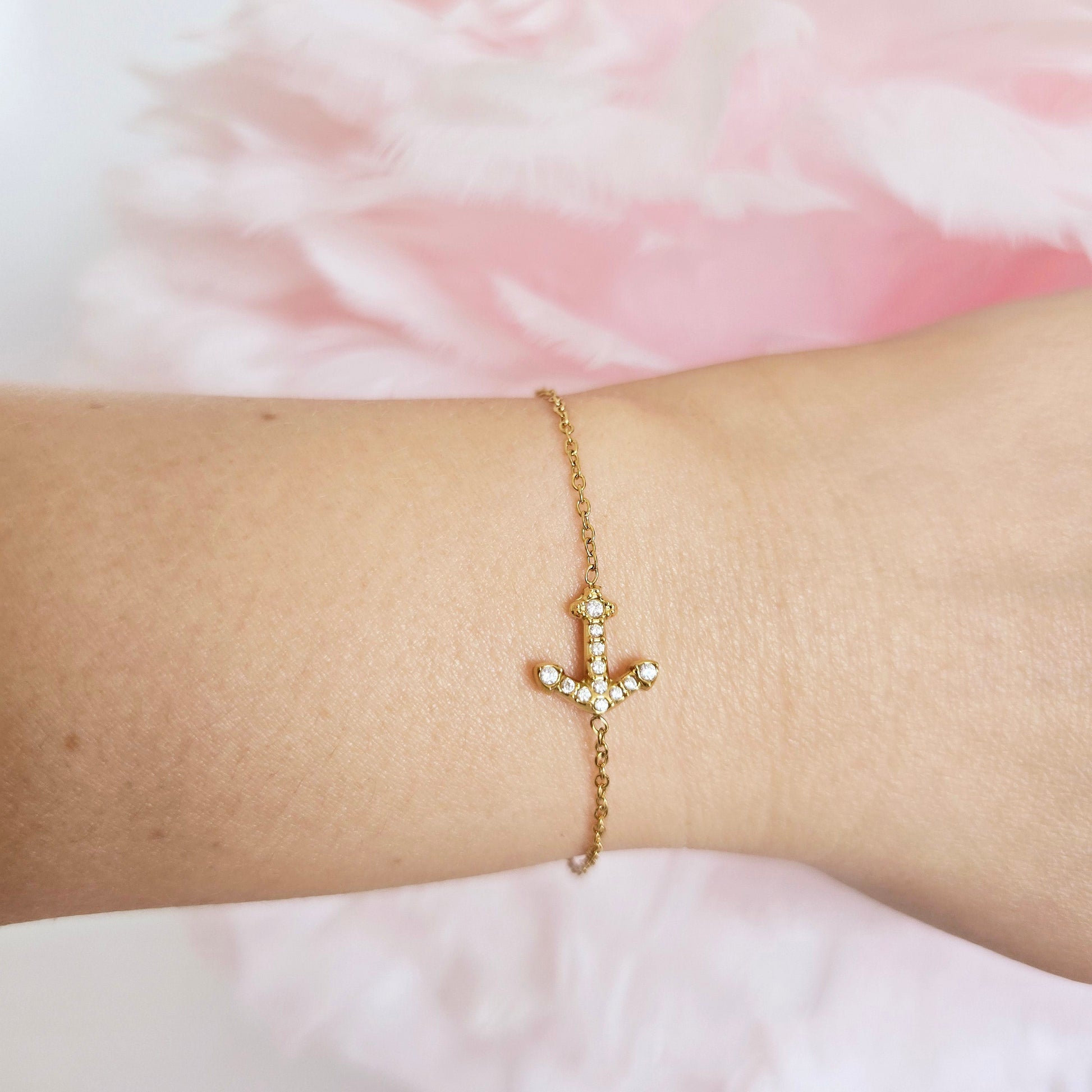 dainty gold anchor bracelet summer jewelry 