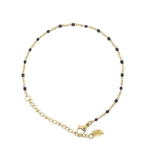 dainty gold black beaded bracelet layering summer beach vacation jewelry