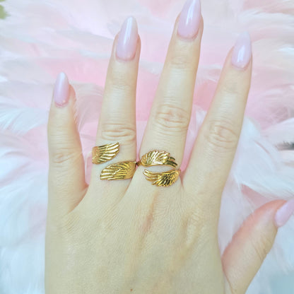 dainty waterproof angel wings rings