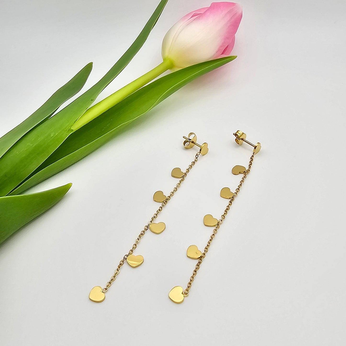 delicate mini gold hearts dangly earrings