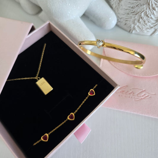 bar of gold love hearts bangle bracelet