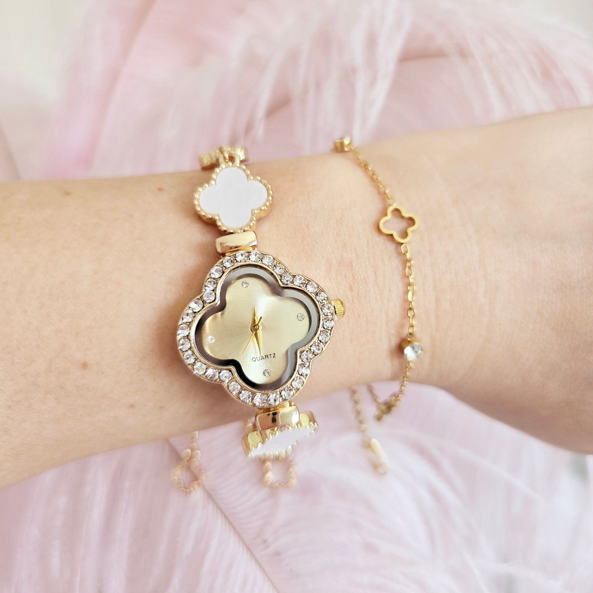 clover gold vintage watch dainty girly