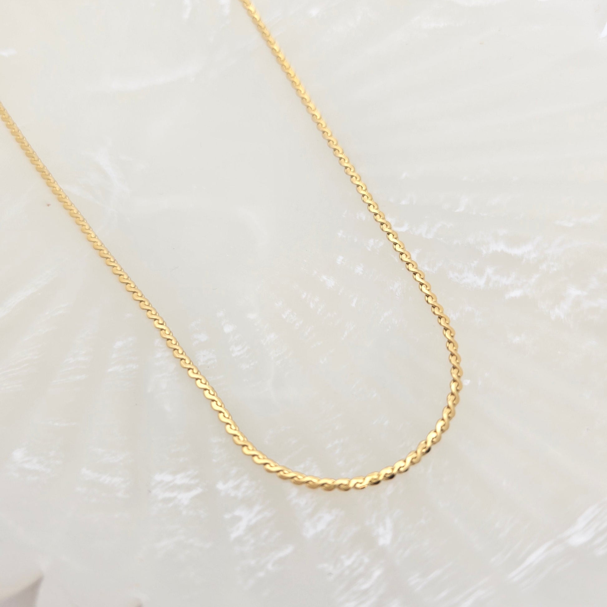dainty gold twisted chain necklace stacking