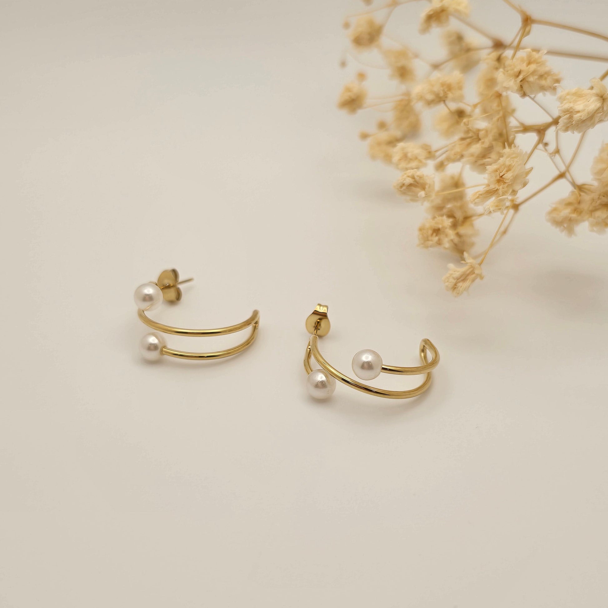 dainty light weight pearl gold earrings