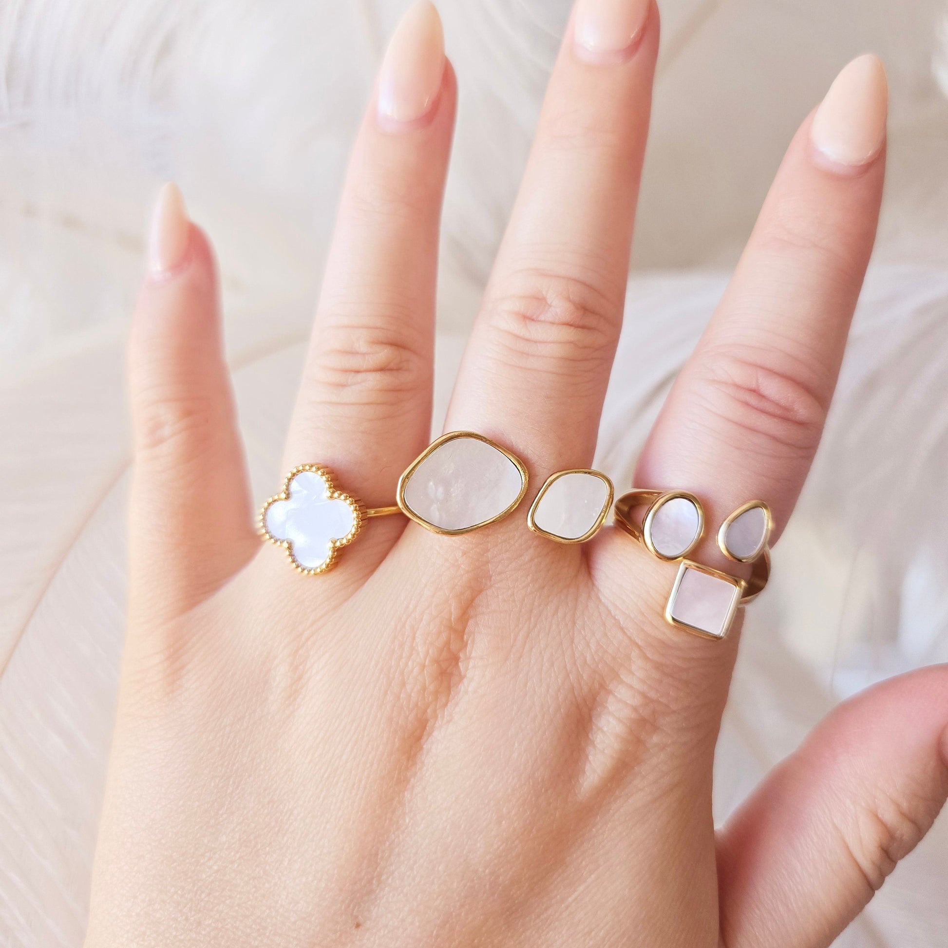 geometric white rings asymmetrical