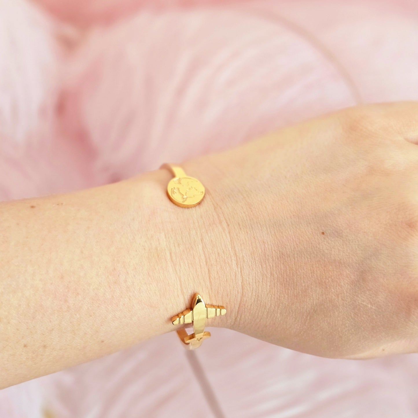 travel bangle gold waterproof gift traveller