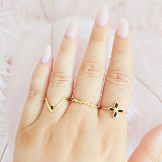 delicate stackable gold rings black