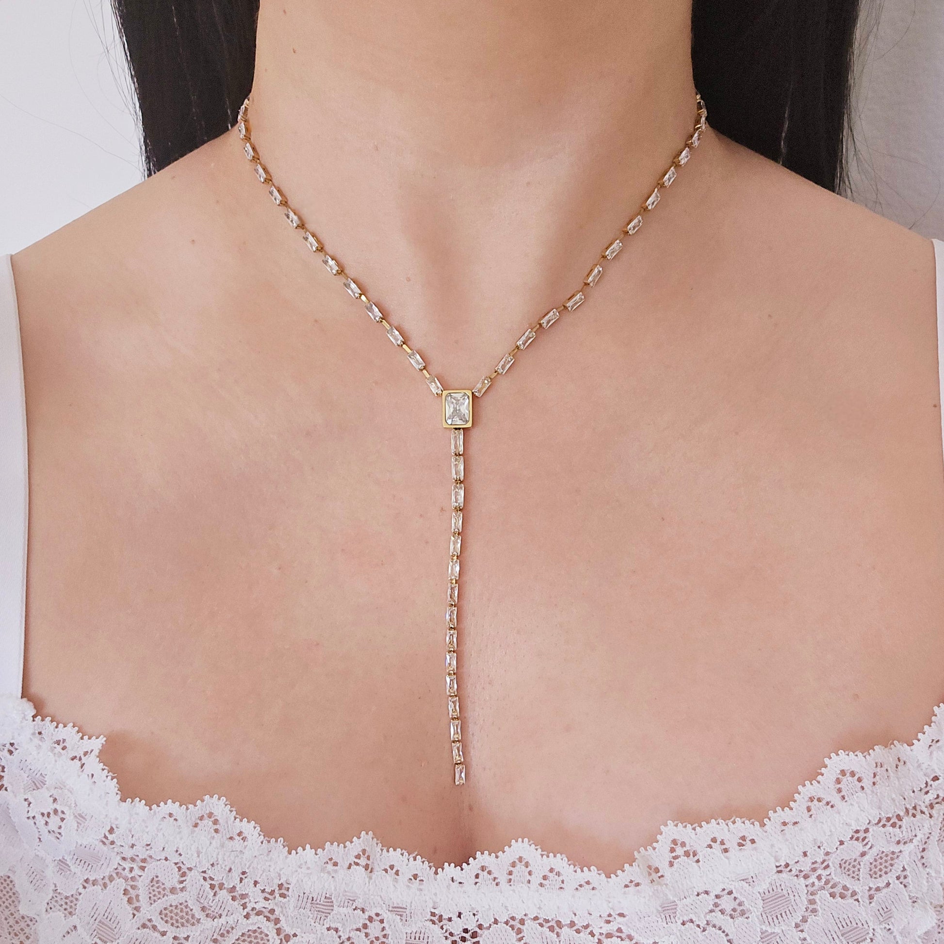 dainty diamond lariat necklace layering