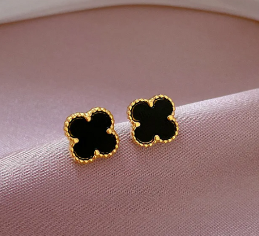 Felicity Clover Earrings