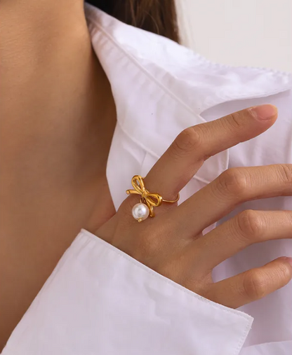 Gracie Bow Pearl Ring