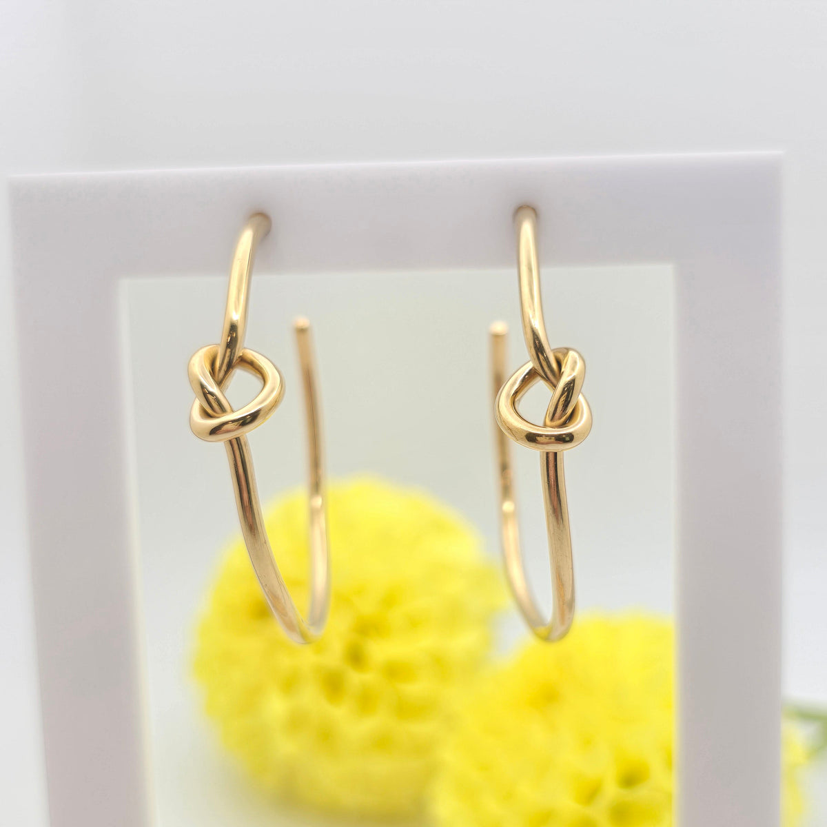 Knot in Love Hoops