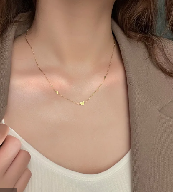 Elle Hearts Necklace