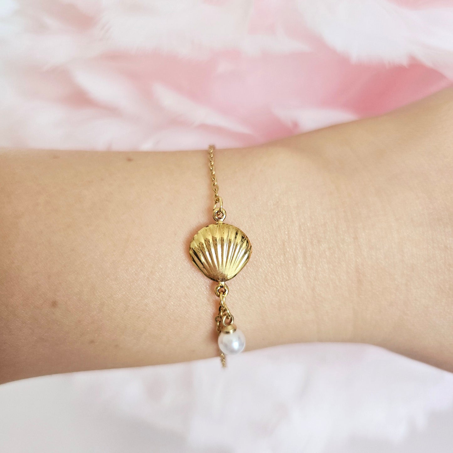 Dainty Shore Bracelet