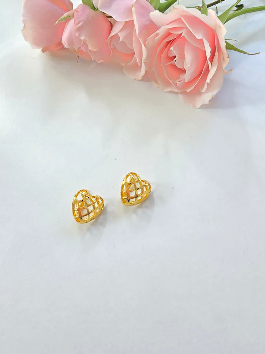 Harlow Heart Earrings