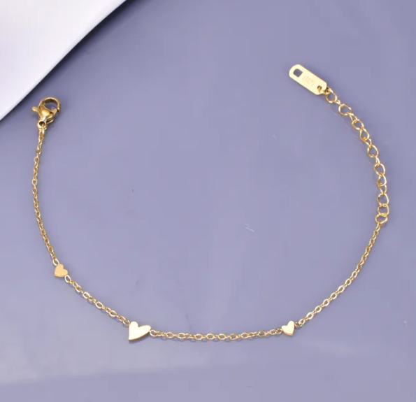 Elle Hearts Bracelet